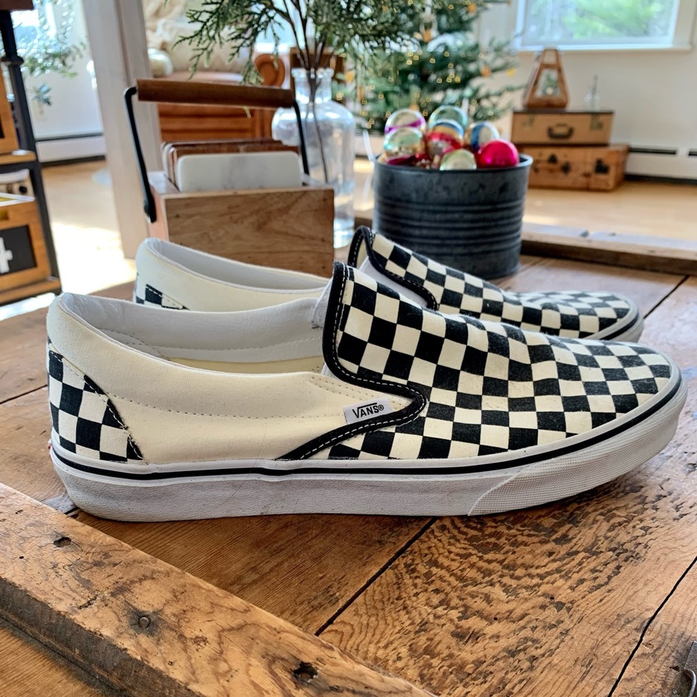 VANS Checkerboard slip-on. Size 11.5 (M)